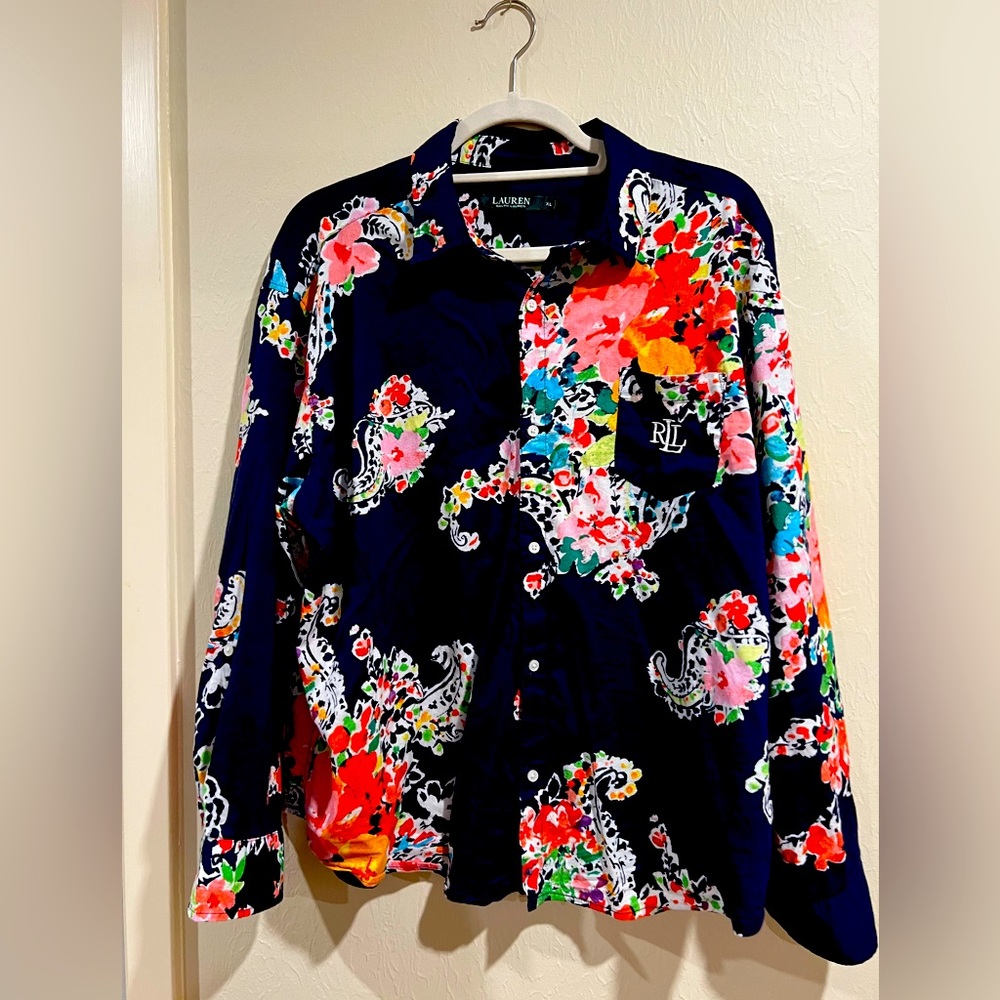 Lauren Ralph Lauren floral button down.  Excellent condition. Size XL.
